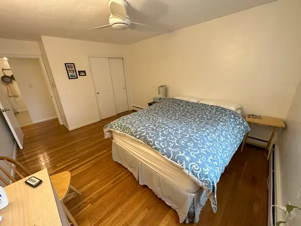 171 South St #15B, Jamaica Plain, MA 02130