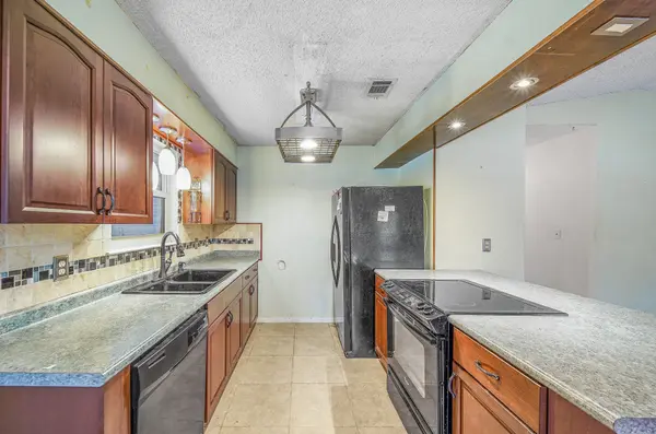 10612 TANTON RD, Pensacola, 32506