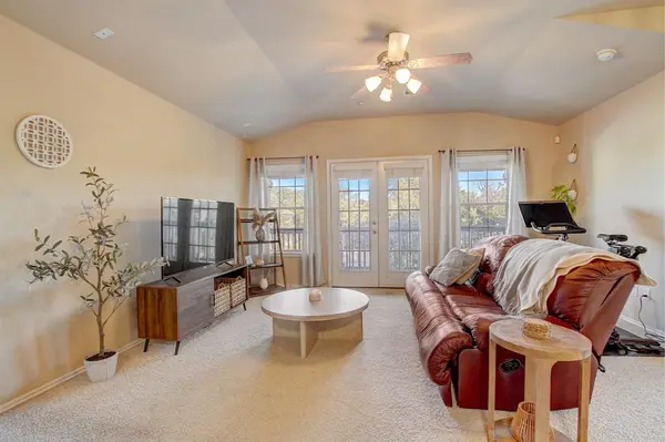 1310 Parmer Ln W #27C, Austin, TX 78727