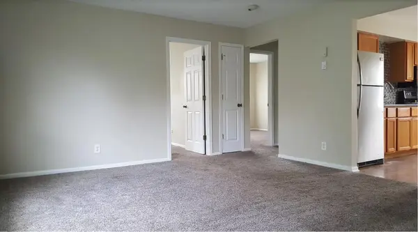 308 Wilshire Dr, Sandwich, IL 60548