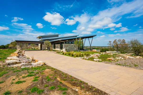 2660 Elder Hill Rd, Driftwood, TX 78619
