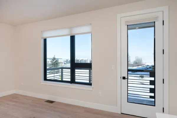 2352 Vaquero Pkwy #206, Bozeman, MT 59718