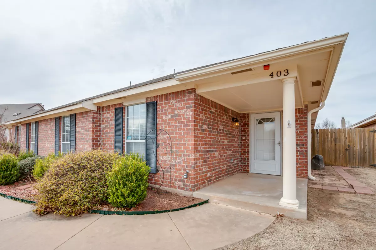 Yukon, OK 73099,403 Glen Dr