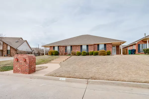 Yukon, OK 73099,403 Glen Dr