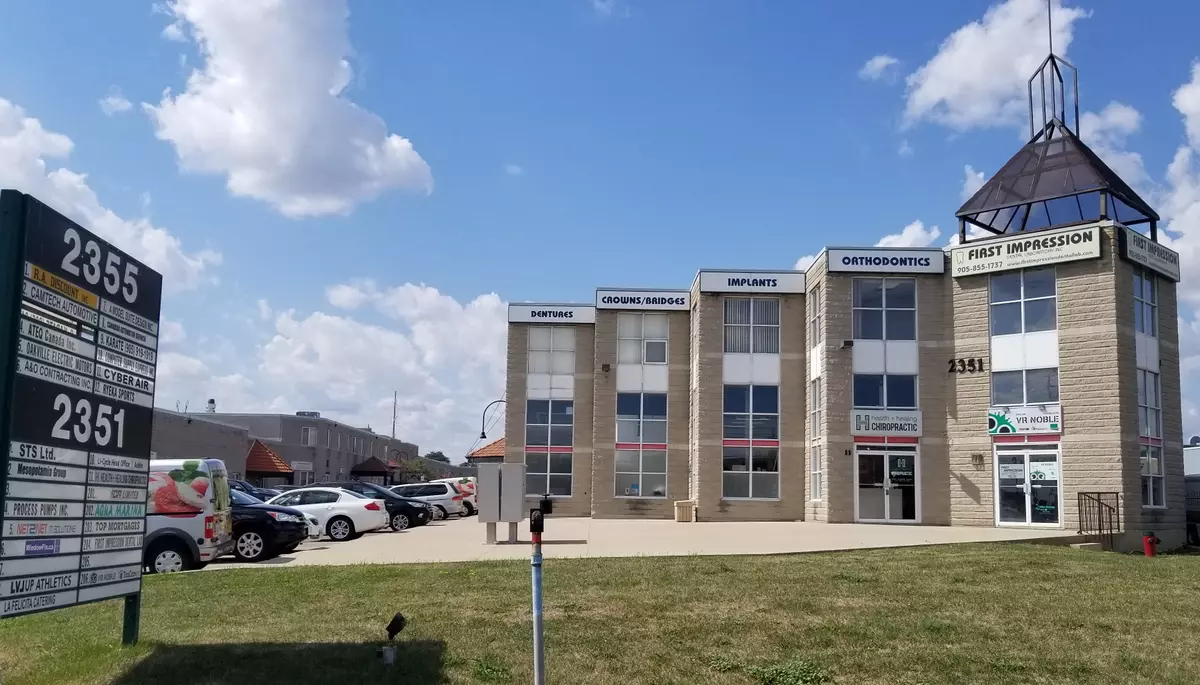 Mississauga, ON L5J 4S7,2351 Royal Windsor Dr #11