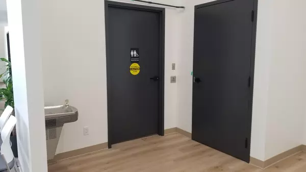 Mississauga, ON L5J 4S7,2351 Royal Windsor Dr #11