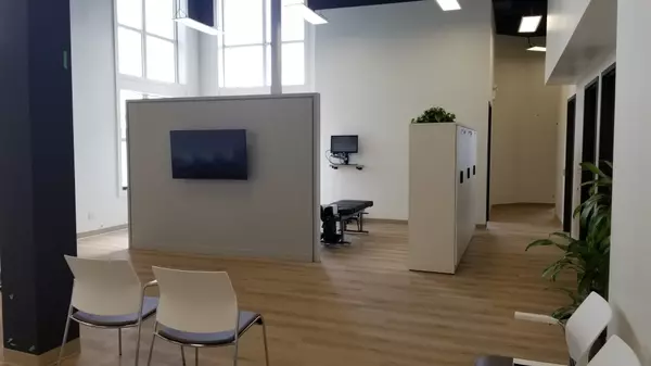 Mississauga, ON L5J 4S7,2351 Royal Windsor Dr #11