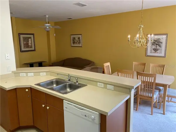 1210 South Beach Cir, Kissimmee, FL 34746