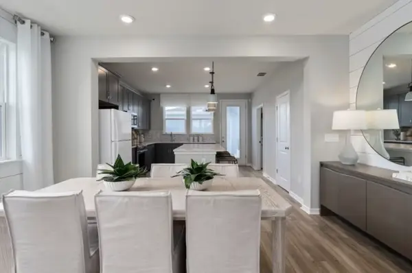 6456 Mossy Wood Avenue, Orlando, FL 32829