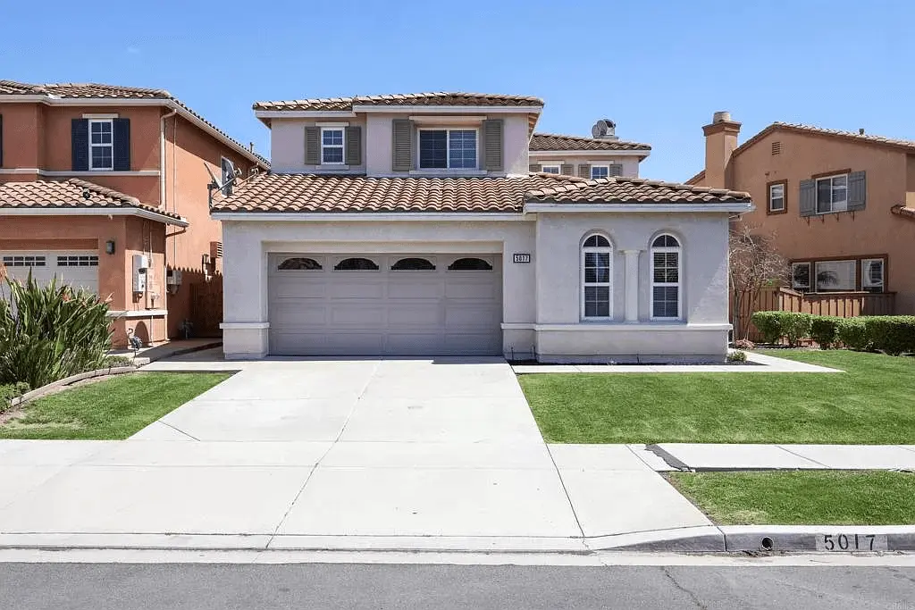 5017 Crescent Bay Dr, San Diego, CA 92154