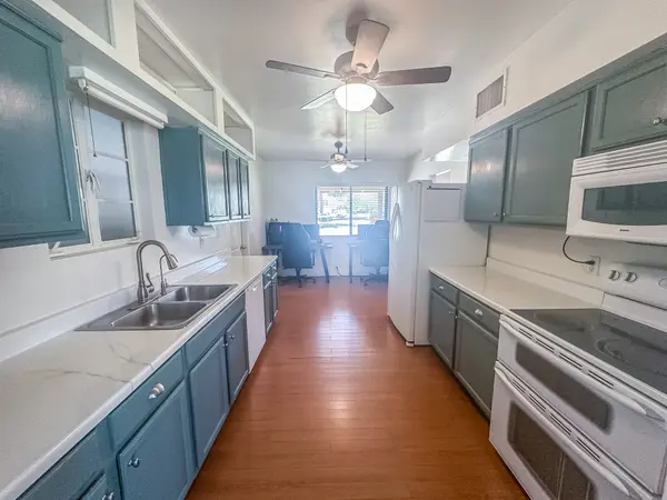1408 Bryan Cir, Carlsbad, NM 88220