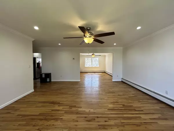 New Rochelle, NY 10801,29 Wickford Rd #2