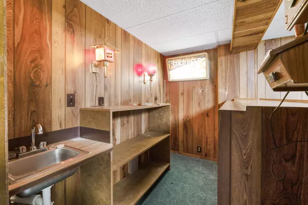 3439 Walmar Dr, Columbus, OH 43224