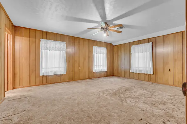 3714 Elmwood Rd, Greenwood, AR 72936