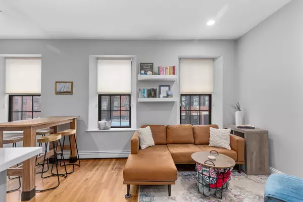 Boston, MA 02118,464 Shawmut Ave #2