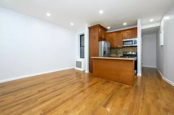 New York, NY 10030,237 W 135th St ##3A