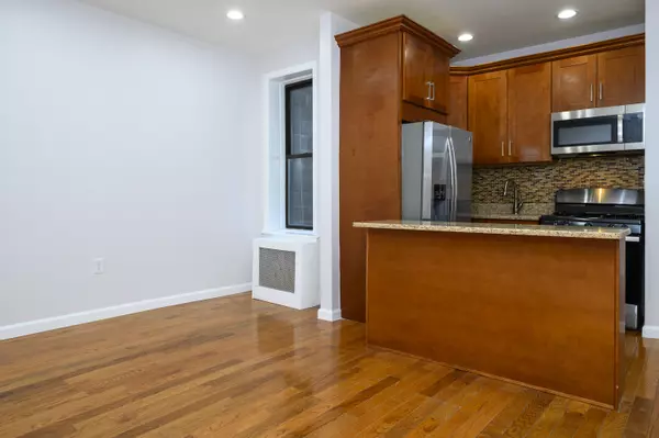 New York, NY 10030,237 W 135th St ##3A