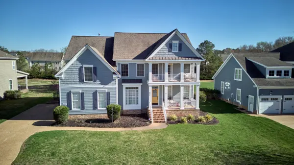 602 Founders Pointe Trl, Carrollton, VA 23314