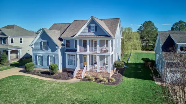 602 Founders Pointe Trl, Carrollton, VA 23314