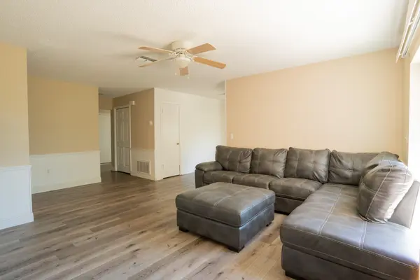 10222 Heathcliff St, Spring Hill, FL 34608