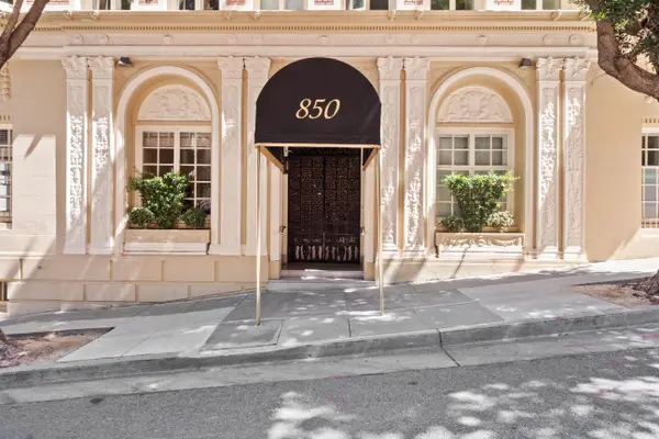 850 Powell Street #403, San Francisco, CA 94108