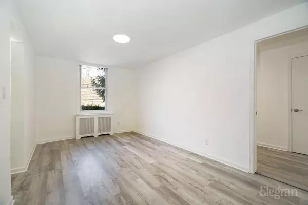 Thornwood, NY 10594-1031,750 Commerce St #1N