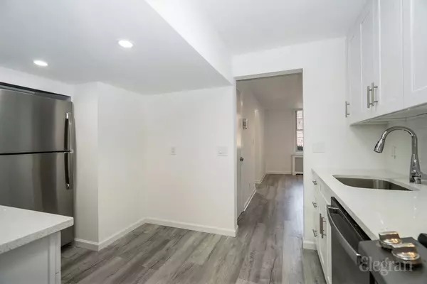 Thornwood, NY 10594-1031,750 Commerce St #1N