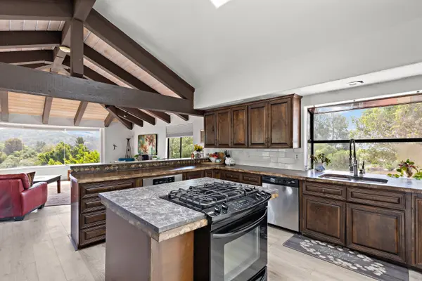 2050 Via del Torrie, Alpine, CA 91901
