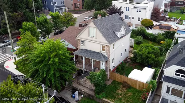 606 Tompkins Ave, Staten Island, NY 10305-3030