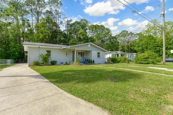 2730 Begonia Rd, Jacksonville, FL 32209-2348