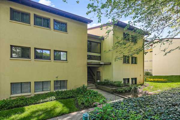 5661 Harpers Farm Rd #A, Columbia, MD 21044-2035