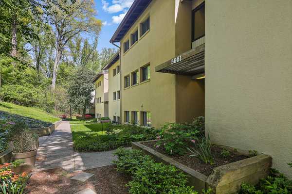 5661 Harpers Farm Rd #A, Columbia, MD 21044-2035