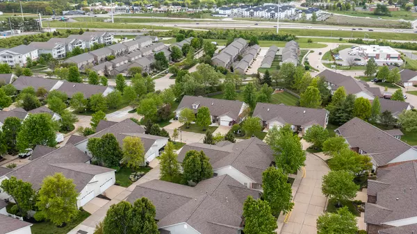 St Peters, MO 63376-7374,802 Penny Ln