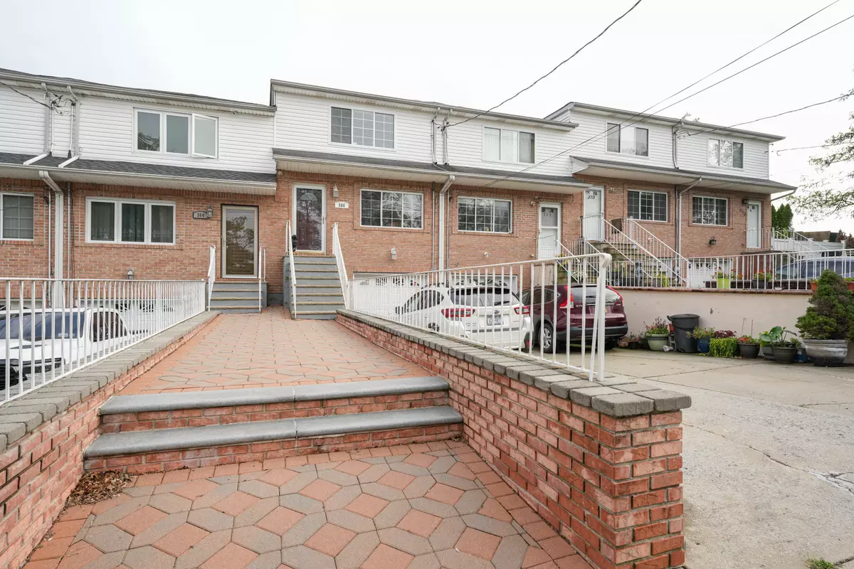Staten Island, NY 10305-2917,366 Maryland Ave