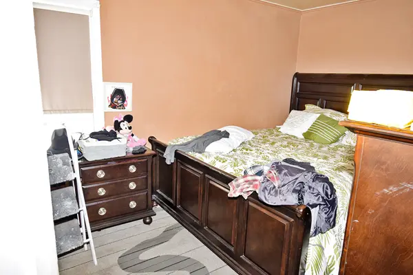 951 88th Ave, Oakland, CA 94621-1203