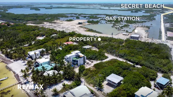 Ambergris Caye,,Main Road Lot W/ Beach Access