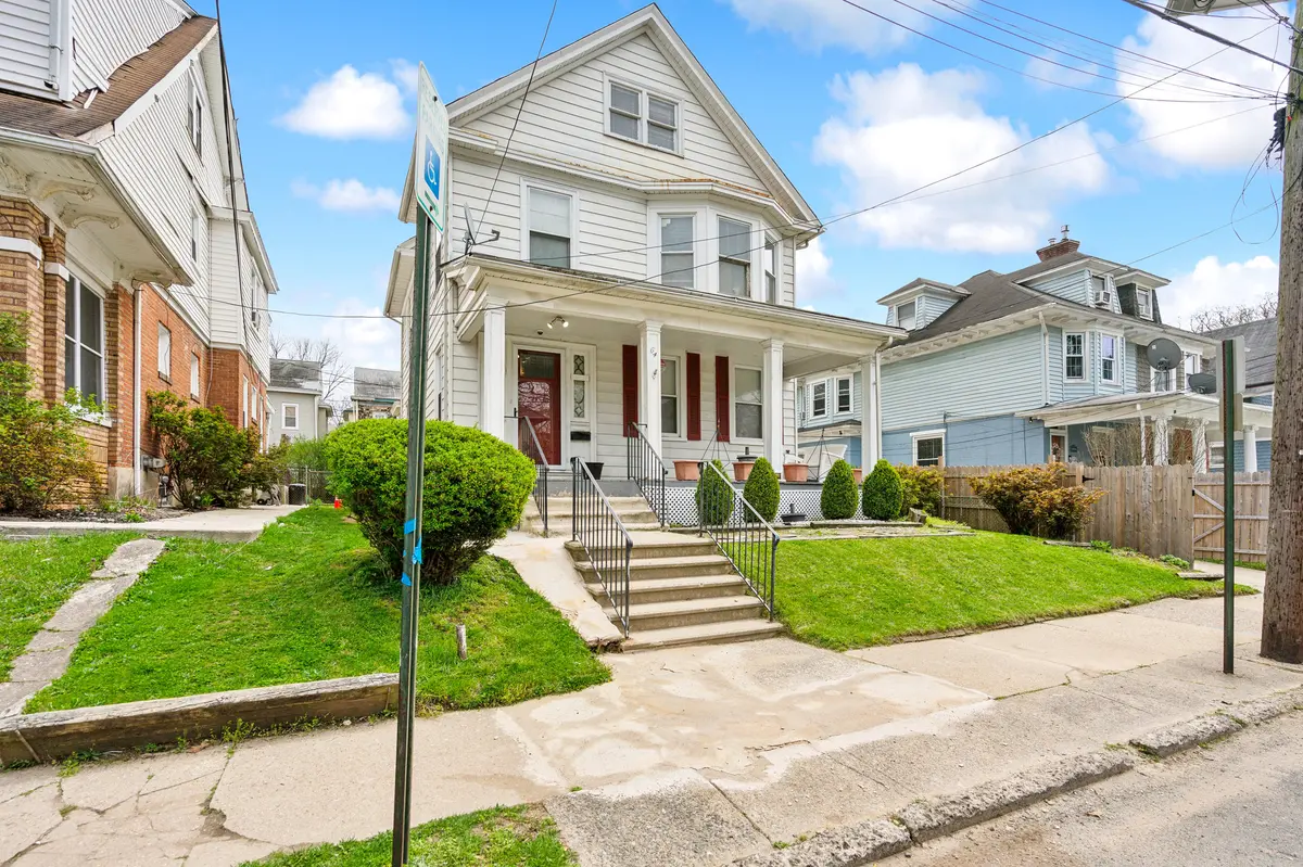 64 Oak Ln, Trenton, NJ 08618-4002
