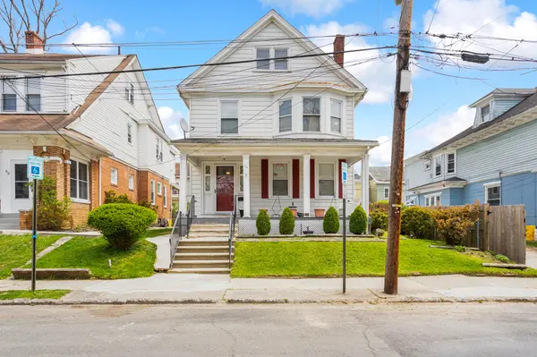 64 Oak Ln, Trenton, NJ 08618-4002