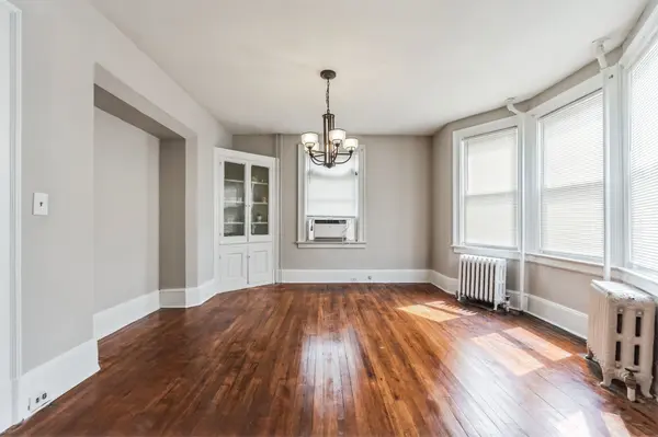 64 Oak Ln, Trenton, NJ 08618-4002