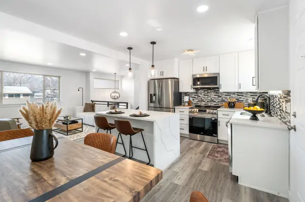 10232 S 360 E, Sandy, UT 84070-4305