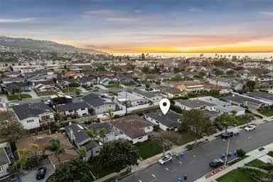 Redondo Beach, CA 90277-5127,1327 S Gertruda Ave