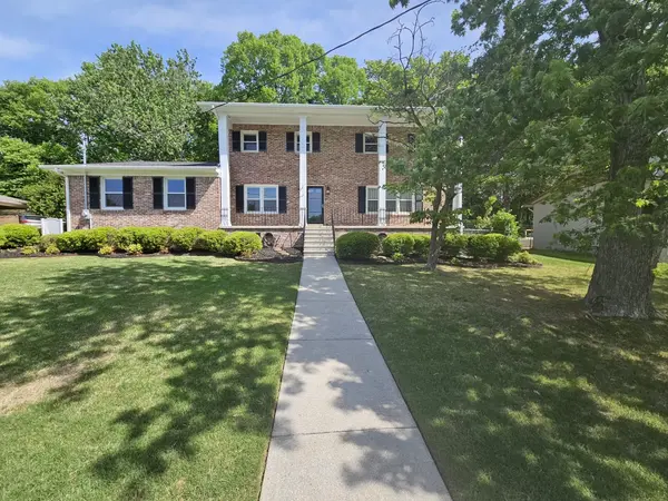 1009 Rivlin Rd SE, Huntsville, AL 35801-2237