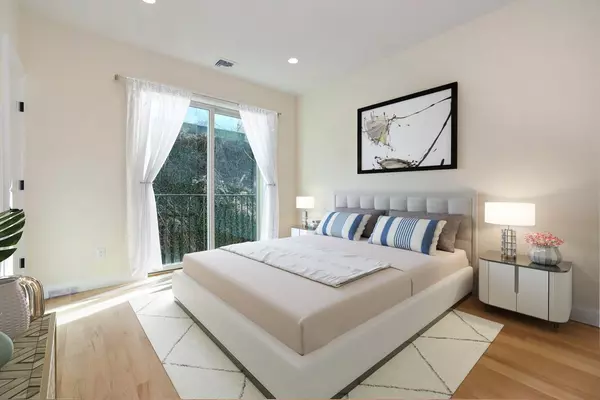 Hastings-on-hudson, NY 10706-1504,564 Warburton Ave #4