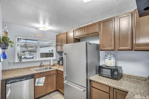 11046 Zeolite Dr, Reno, NV 89506-1636