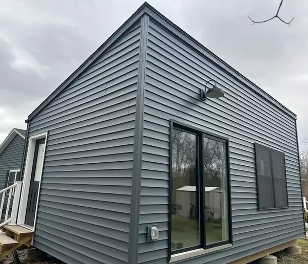 New York,,Tiny Home Horseheads