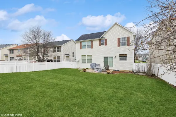7744 Cottonwood Ln, West Des Moines, IA 50266