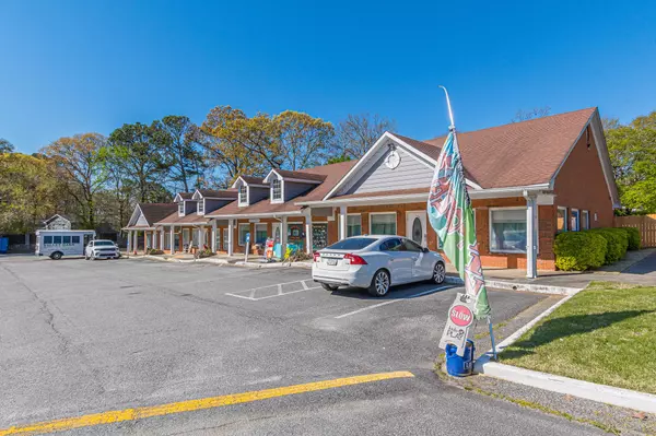 Riverdale, GA 30274,148 Valley Hill Rd SW