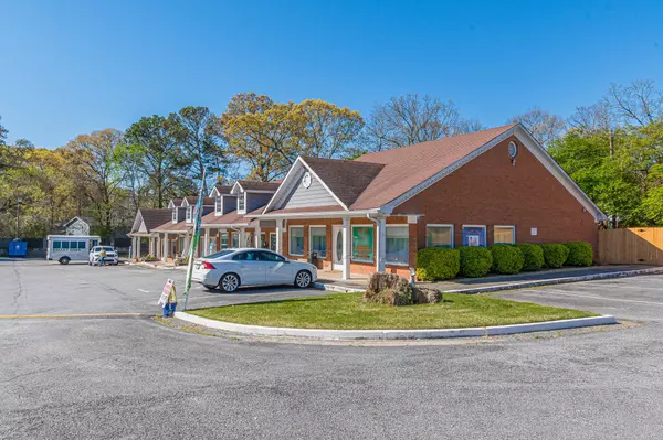 Riverdale, GA 30274,148 Valley Hill Rd SW