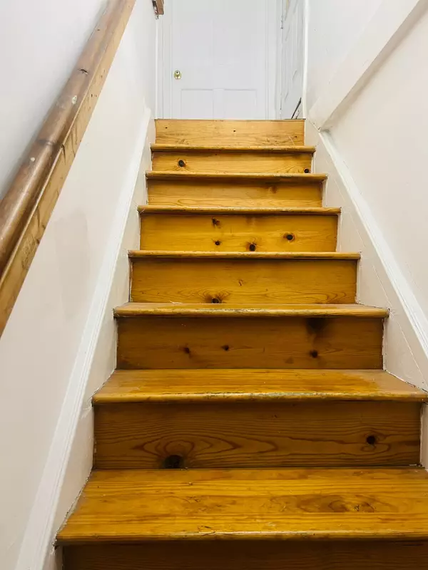 Ozone Park, NY 11416,101-03 97th Ave #2