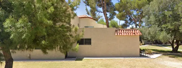 6672 E Calle La Paz #B, Tucson, AZ 85715-4033